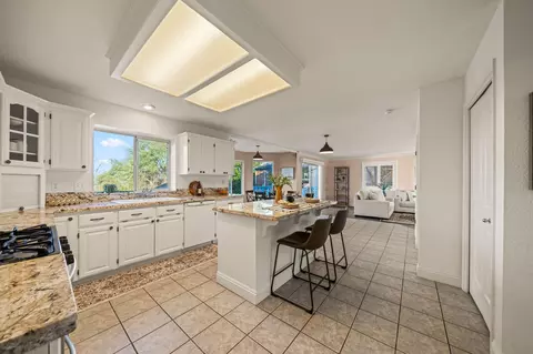 4540 Shannon Pl, Redding, CA 96001 photo 12