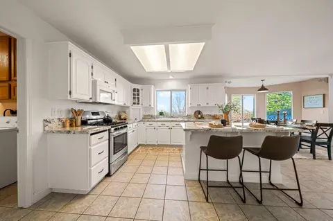 4540 Shannon Pl, Redding, CA 96001 photo 11