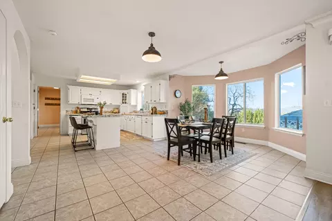 4540 Shannon Pl, Redding, CA 96001 photo 9