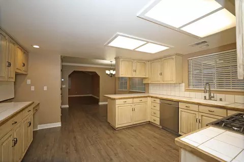 9412 Kilbey Rd, Redding, CA 96003 photo 10