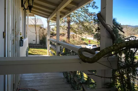 20 2nd Ave, Lewiston, CA 96052 photo 2