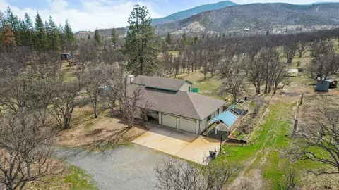 4412 Saint Rose Way, Yreka, CA 96097