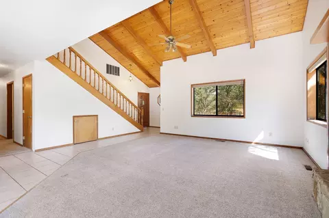 Living - 4412 Saint Rose Way, Yreka, CA 96097 photo 1 of 7
