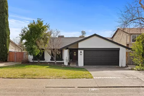 3729 Wasatch Dr, Redding, CA 96001
