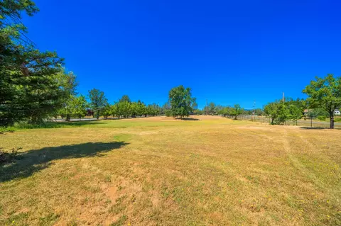 19495 Natalie Way, Redding, CA 96003 photo 37