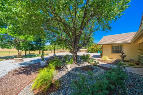 19495 Natalie Way, Redding, CA 96003 photo 40