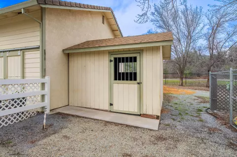 19495 Natalie Way, Redding, CA 96003 photo 28