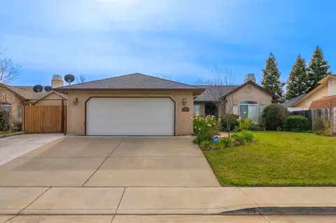 1405 Donita Dr, Red Bluff, CA 96080