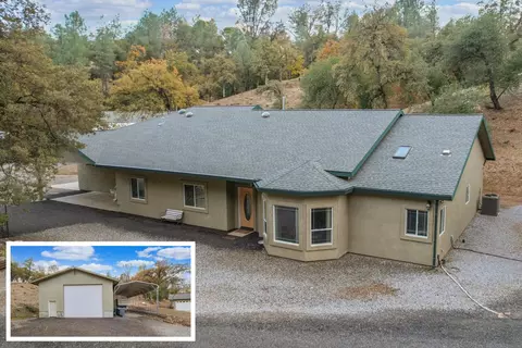 2900 Puma Trl, Redding, CA 96001
