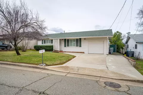 1340 Ridge Dr, Redding, CA 96001