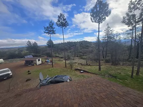 0 Backbone Ridge Rd, Bella Vista, CA 96008