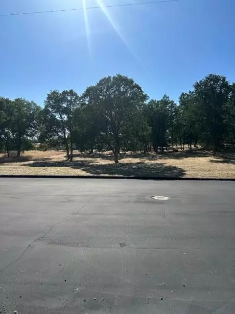 13266 Alicia Pkwy, Redding, CA 96003