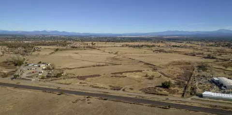 1234 Panorama Point Rd, Anderson, CA 96007