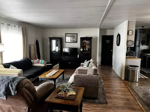 451 Balsawood Dr, Redding, CA 96003 photo 11
