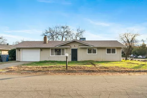 2431 Christian Ave, Redding, CA 96002