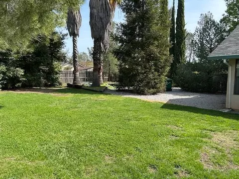 3060 Howard Dr, Redding, CA 96001 photo 20