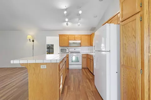 3060 Howard Dr, Redding, CA 96001 photo 8
