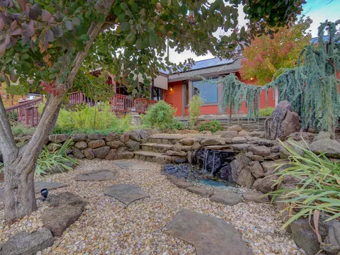Exterior - 15917 Frontiersman Dr, Redding, CA 96001 photo 22 of 41