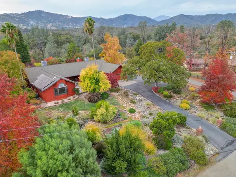 View/Area - 15917 Frontiersman Dr, Redding, CA 96001 photo 2 of 4