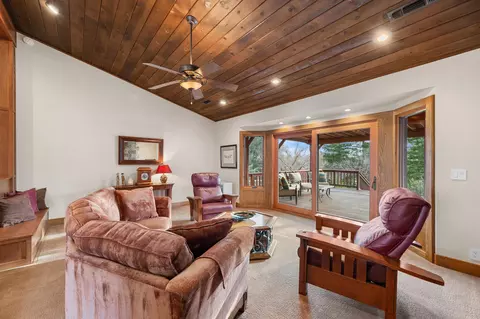 Living - 15917 Frontiersman Dr, Redding, CA 96001 photo 5 of 7