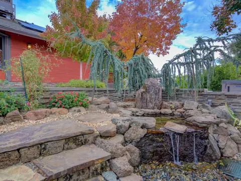 Exterior - 15917 Frontiersman Dr, Redding, CA 96001 photo 25 of 41