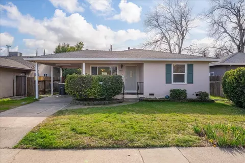 965 Gold St, Redding, CA 96001
