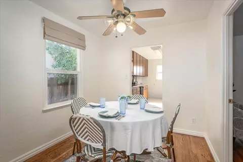 Dining - 965 Gold St, Redding, CA 96001 photo 1 of 1