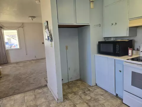 2609 Albert Rd, Anderson, CA 96007 photo 8