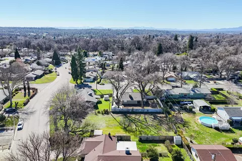 Lakewood Drive, Redding, CA 96001 photo 14