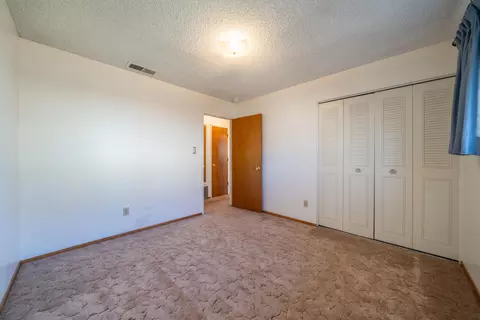 2946 Lakewood Dr, Redding, CA 96001 photo 22