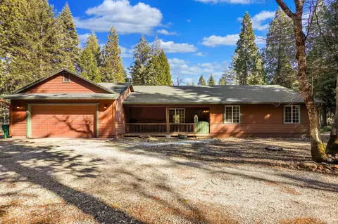 8455 Midnight Ln, Shingletown, CA 96088