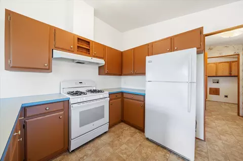 Kitchen - 19301 Smith Rd, Redding, CA 96002 photo 4 of 5