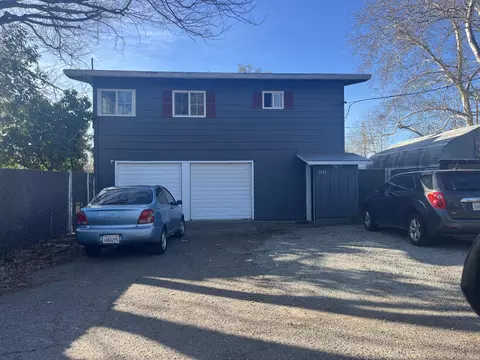 1595 Canby Rd, Redding, CA 96001