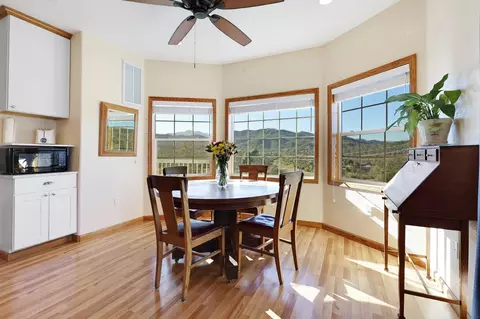 10401 N Slope Dr, Redding, CA 96001 photo 13