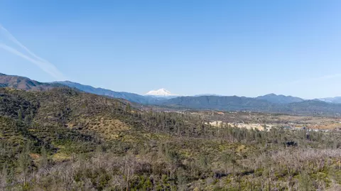 10401 N Slope Dr, Redding, CA 96001 photo 68