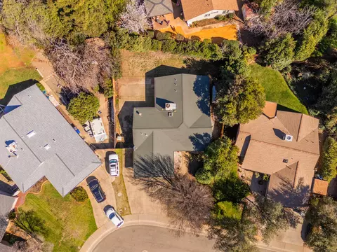 3459 Silverwood St, Redding, CA 96002 photo 28