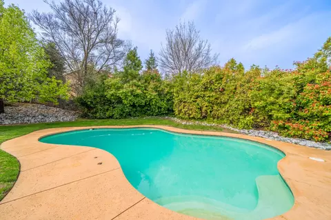 4406 Quinton Dr, Redding, CA 96001 photo 26