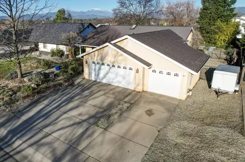 2142 Hacienda St, Redding, CA 96003 photo 37