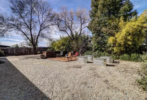 2142 Hacienda St, Redding, CA 96003 photo 27