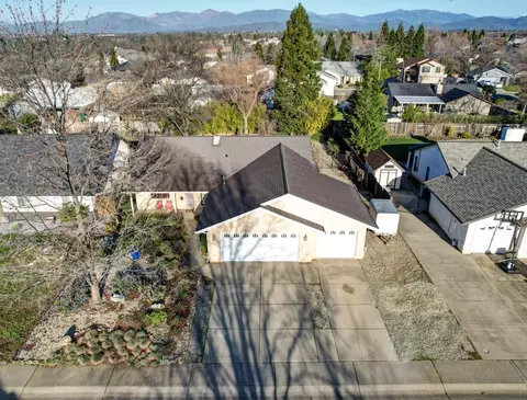 2142 Hacienda St, Redding, CA 96003 photo 36