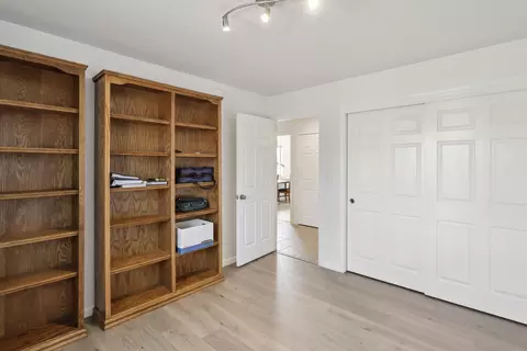 2142 Hacienda St, Redding, CA 96003 photo 17