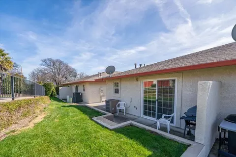 763 Stonebriar Trl, Redding, CA 96003 photo 28