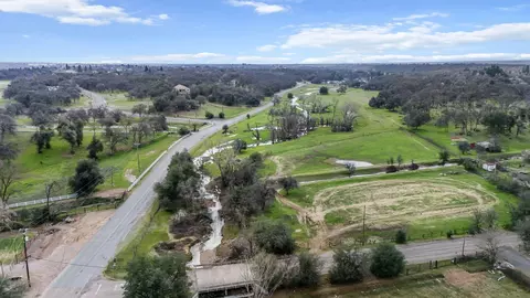 19166 Adams Rd, Cottonwood, CA 96022
