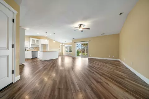 Living - 2560 Cimarron Dr, Red Bluff, CA 96080 photo 1 of 2