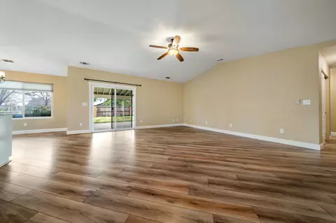 Living - 2560 Cimarron Dr, Red Bluff, CA 96080 photo 2 of 2