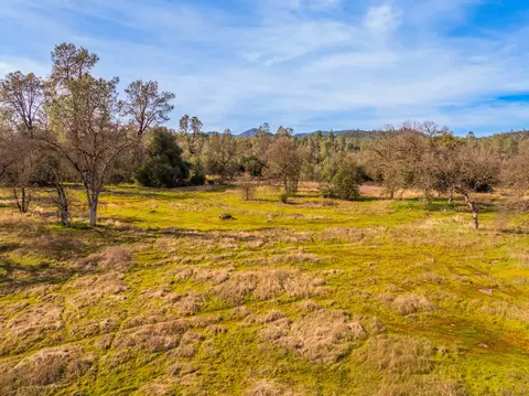 12000 Beltline Rd, Redding, CA 96003 photo 17
