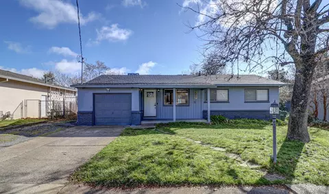 2957 Yana Ave, Redding, CA 96002