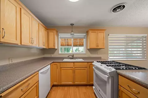 3907 Alma Ave, Redding, CA 96002 photo 12