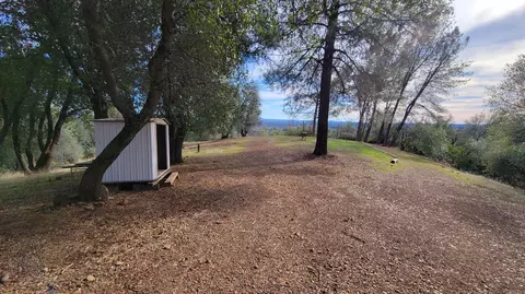 000 Green Mountain Trl, Redding, CA 96003 photo 10