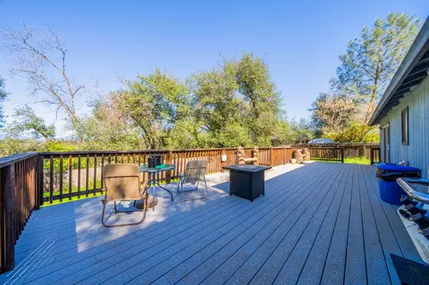 1752 Summerfield Ct, Redding, CA 96002 photo 11